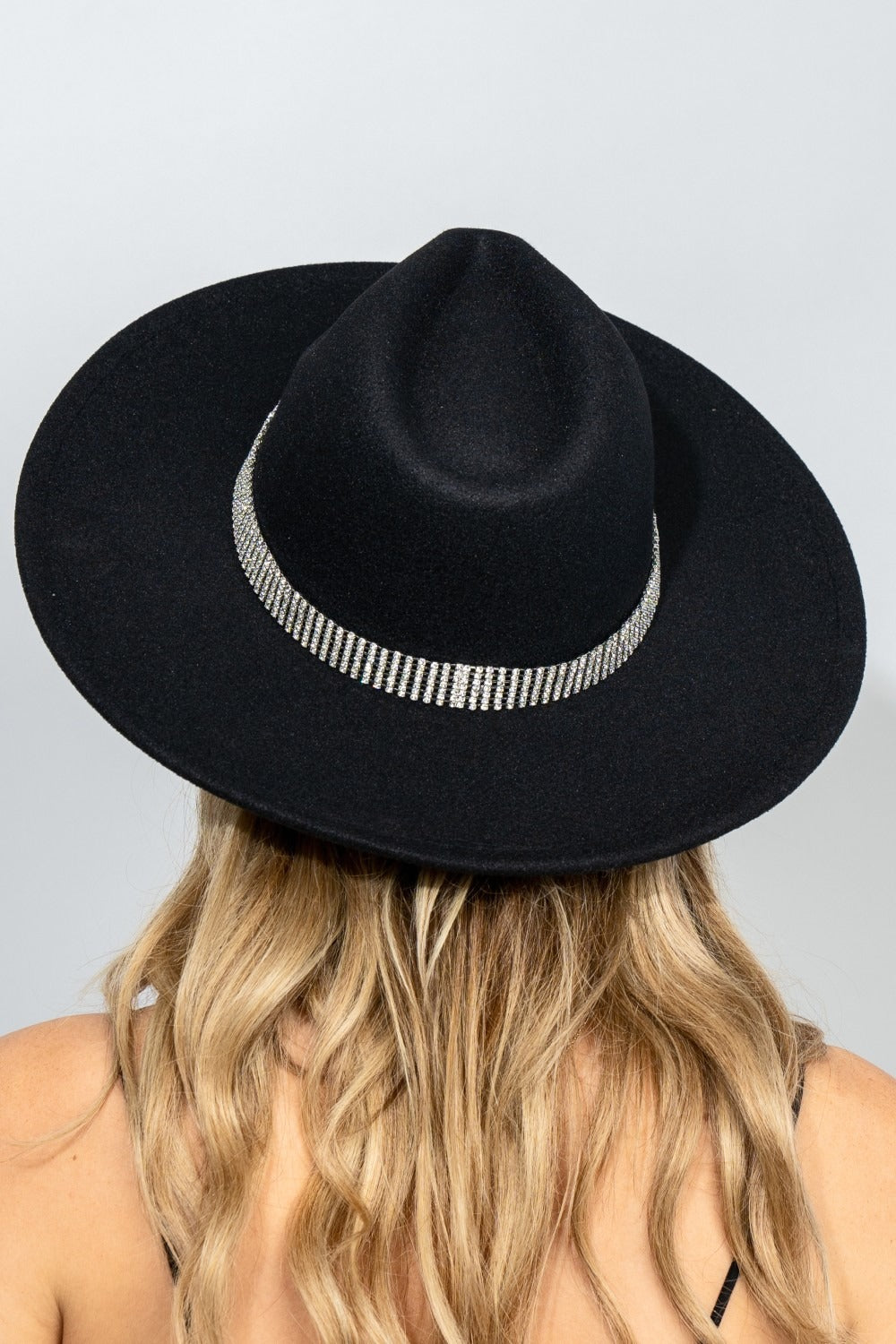 Buy Hats Online | DivasParadiseShop | Ladies Fashion Apparel | Women's Fashion Store